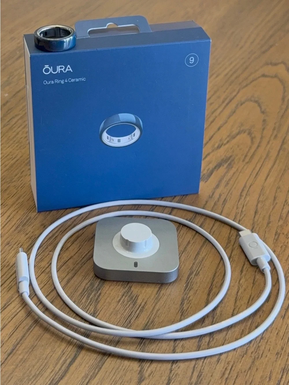 Oura Ring 4 Ceramic Midnight Blue